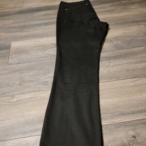 Baccini black boot cut pants size 10